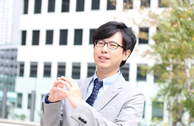 先輩社員Hさんの声